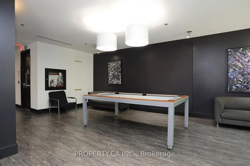 home for lease on 621-88 Colgate Avenue