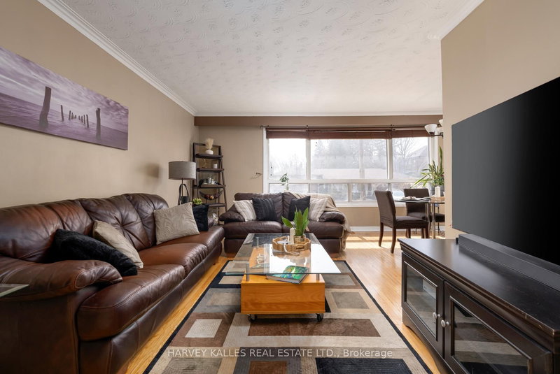 47 Brightside Dr, Toronto, M1E 3Y8 | Image 2