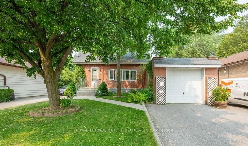 home for lease on Basement-80 Vanbrugh Avenue