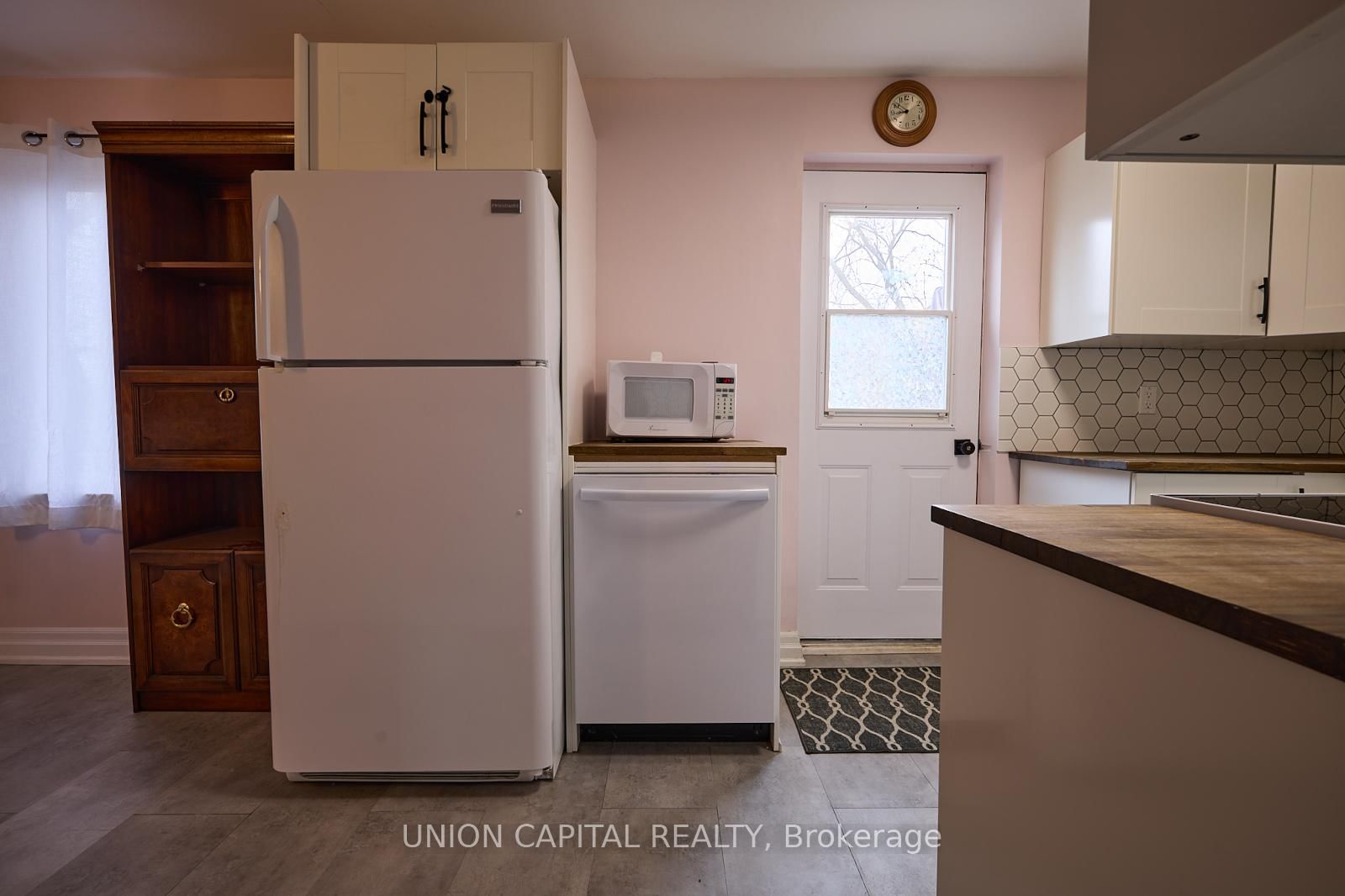 269 Haig Street, Unit Upper - Photo 6