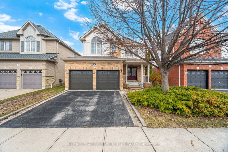 4 Fawcett Ave, Whitby, L1R 3A1 | Image 3