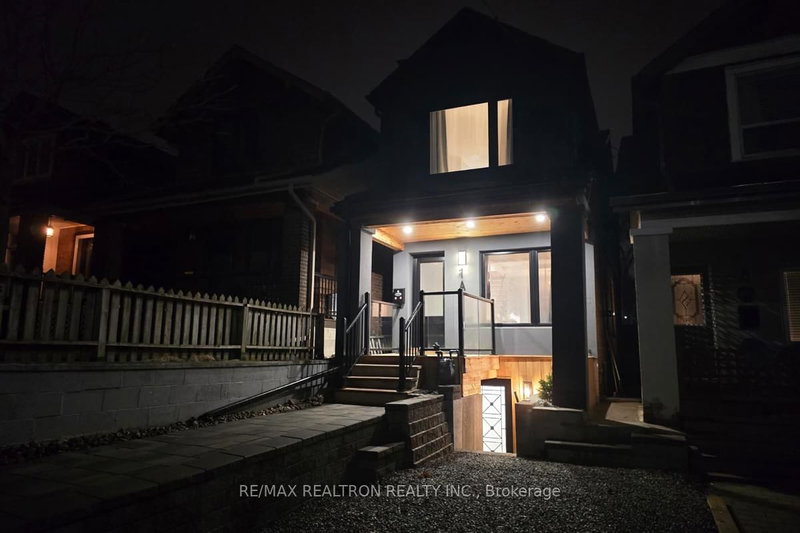 1A Normandy Blvd, Toronto, M4L 3K1 | Image 2