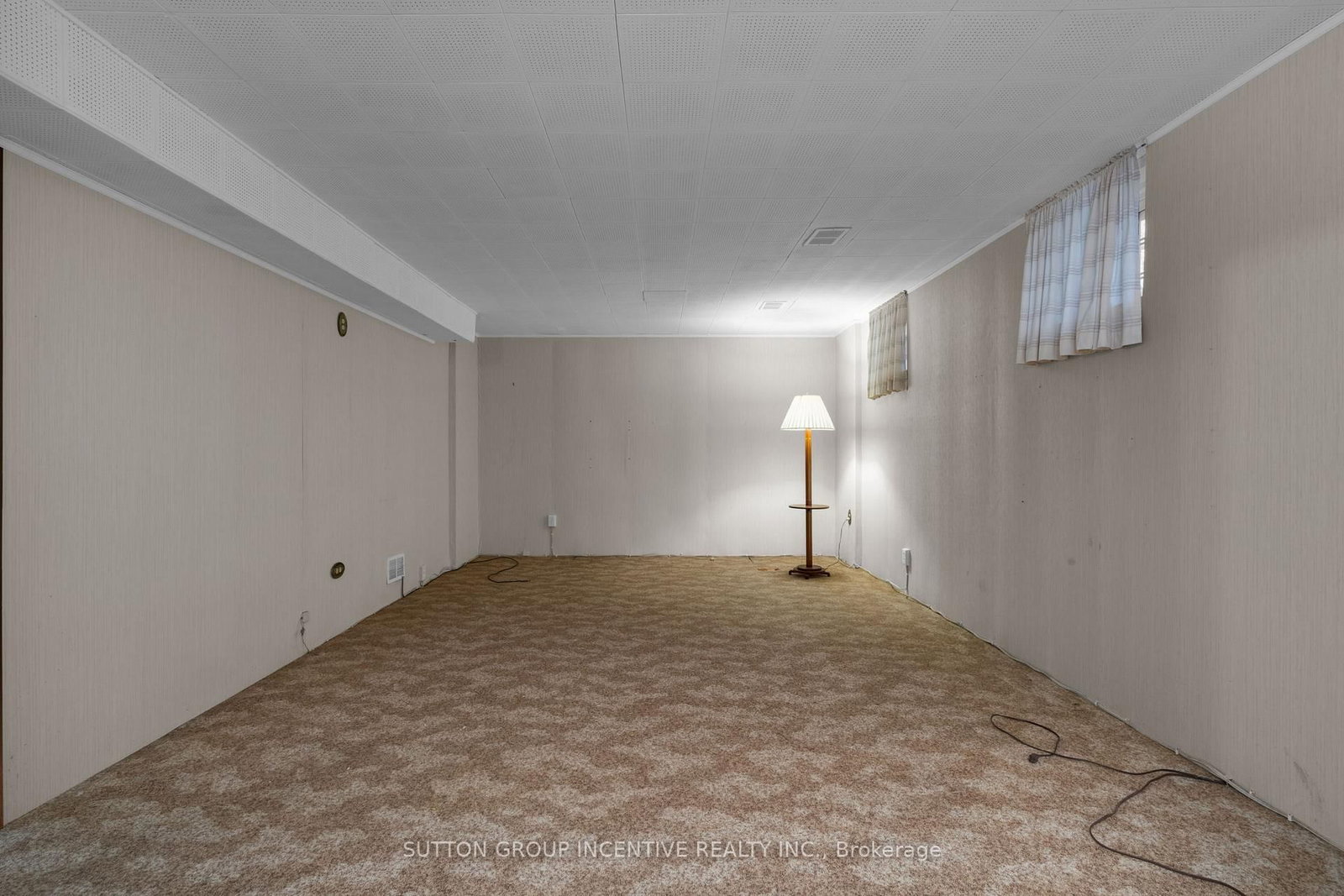 Detached House for sale at 6 Kingsmere Crescent, Toronto, Ontario, M1M 3B3 - Scarborough Village - MLS: E12951286