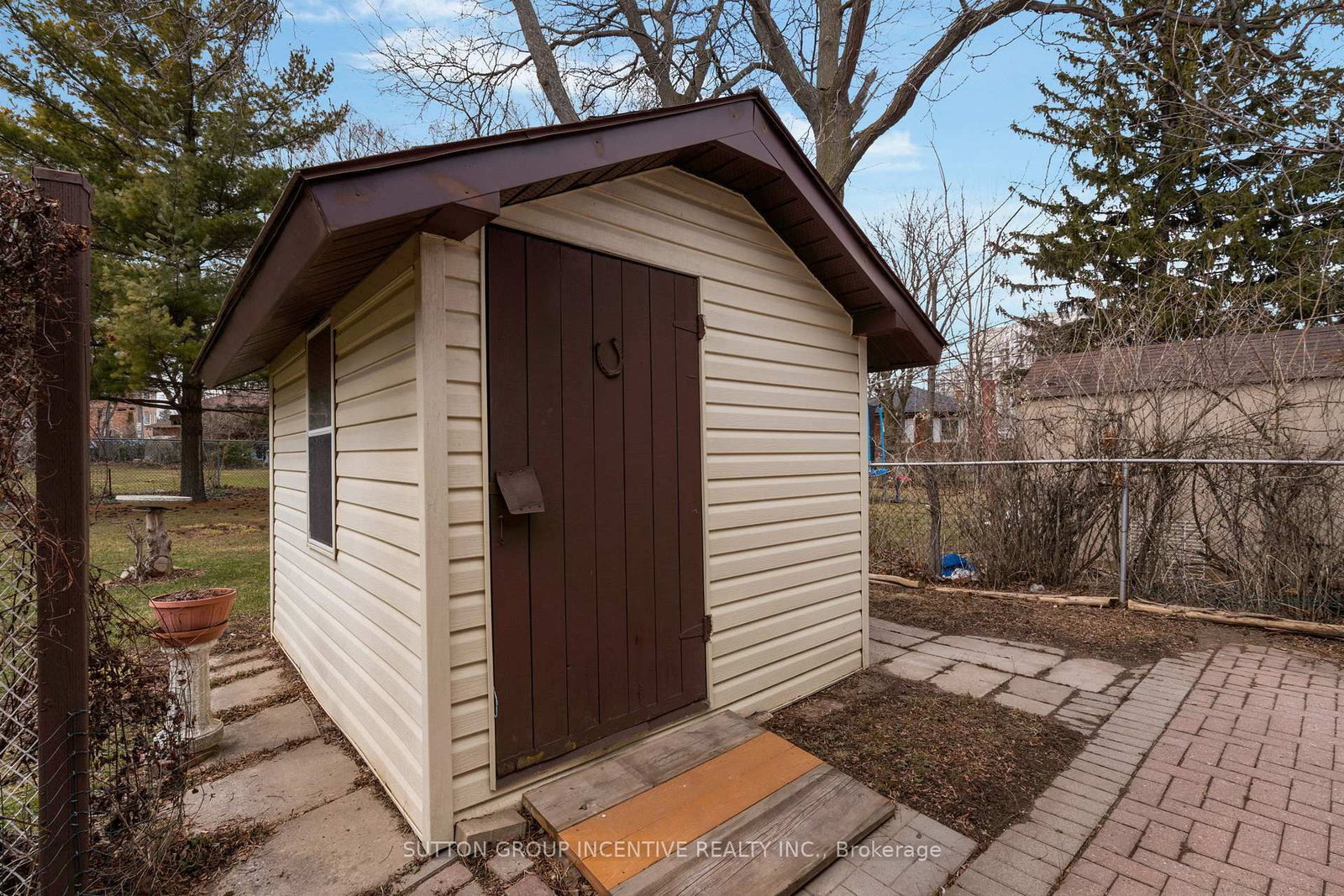 Detached House for sale at 6 Kingsmere Crescent, Toronto, Ontario, M1M 3B3 - Scarborough Village - MLS: E12951286