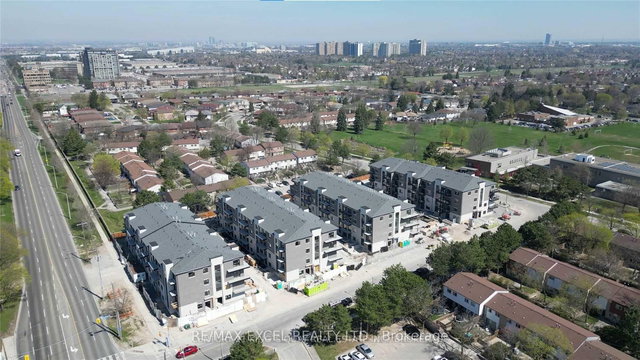 D308 - 200 Chester Le Boulevard