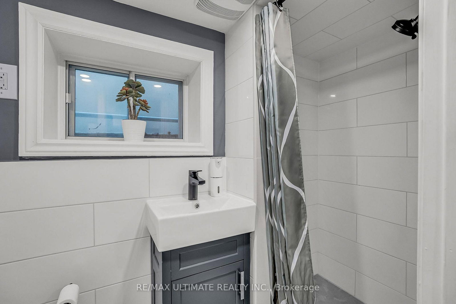 Semi-Detached House for sale at 429 Jones Avenue, Toronto, Ontario, M4J 3G6 - Blake-Jones - MLS: E12951696