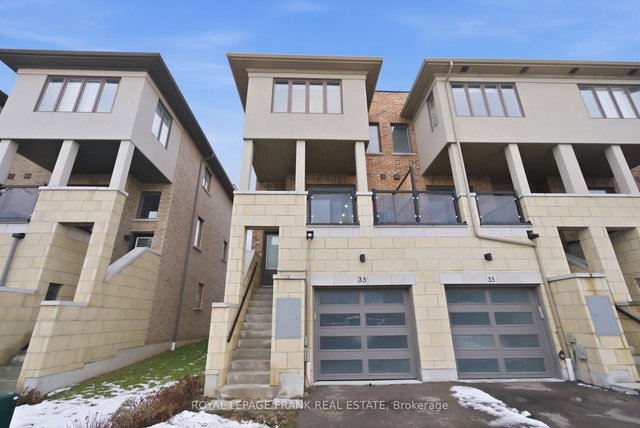 65 - 33 Donald Fleming Way