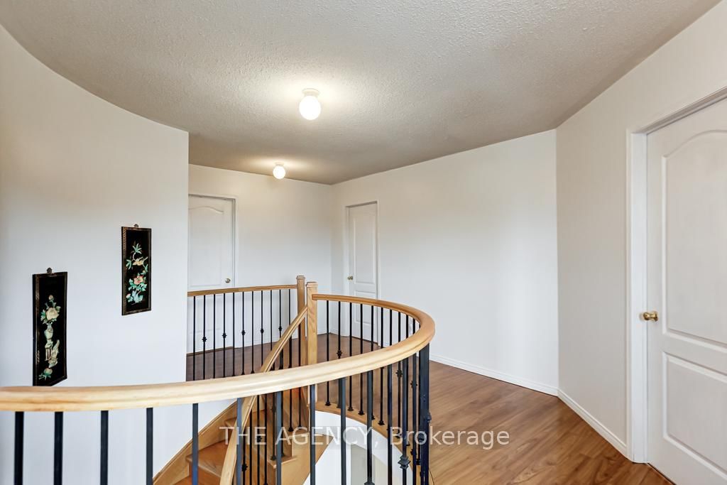 Detached House for sale at 3241 Country Lane, Whitby, Ontario, L1P 1T5 - Williamsburg - MLS: E12952494