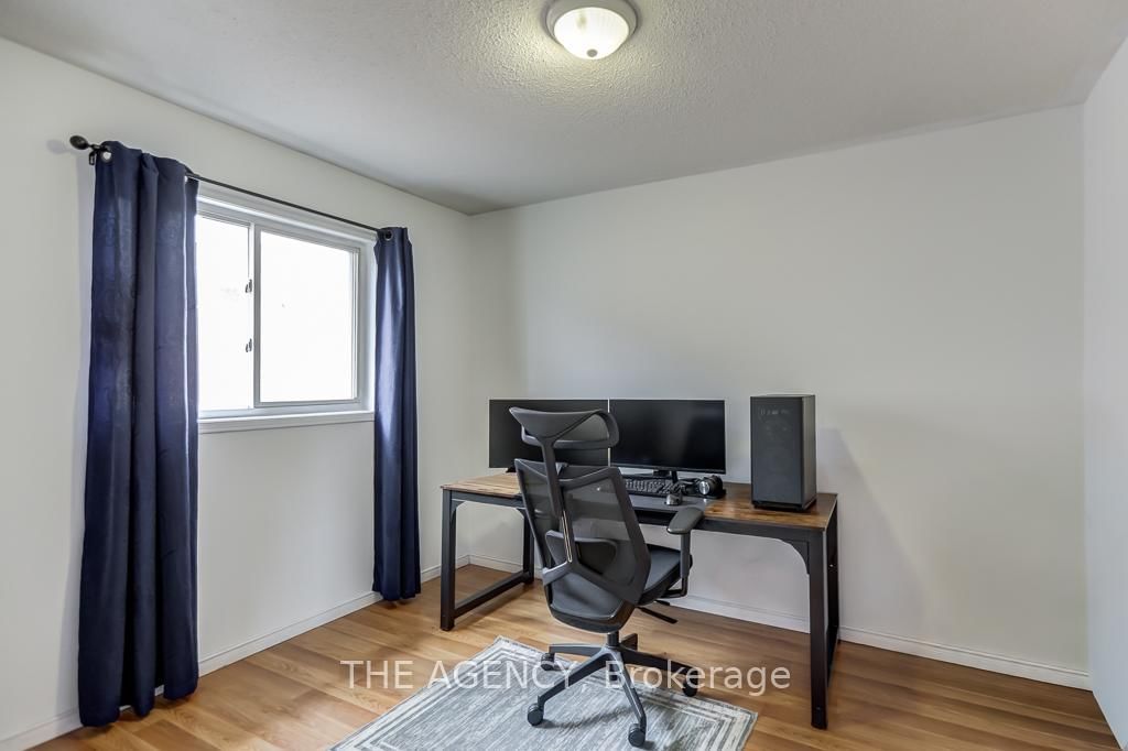 Detached House for sale at 3241 Country Lane, Whitby, Ontario, L1P 1T5 - Williamsburg - MLS: E12952494