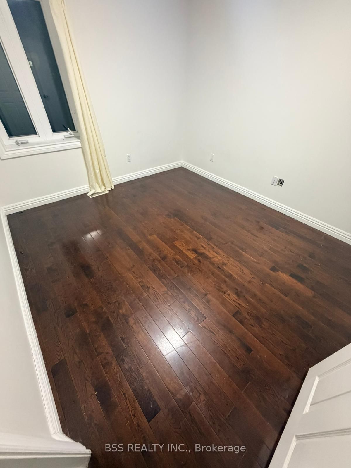 Detached House for sale at 464 Warden Avenue, Toronto, Ontario, M1L 3Z1 - Oakridge - MLS: E12952744