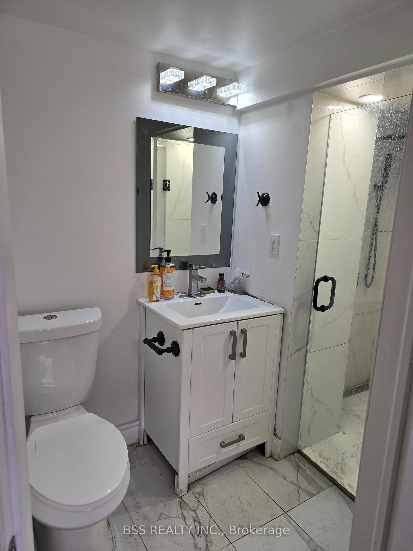 Detached House for sale at 464 Warden Avenue, Toronto, Ontario, M1L 3Z1 - Oakridge - MLS: E12952744