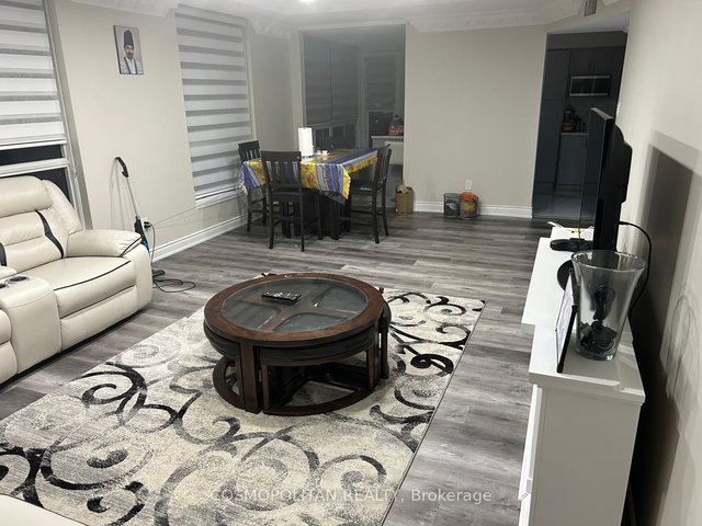 212 - 4727 Sheppard Avenue E