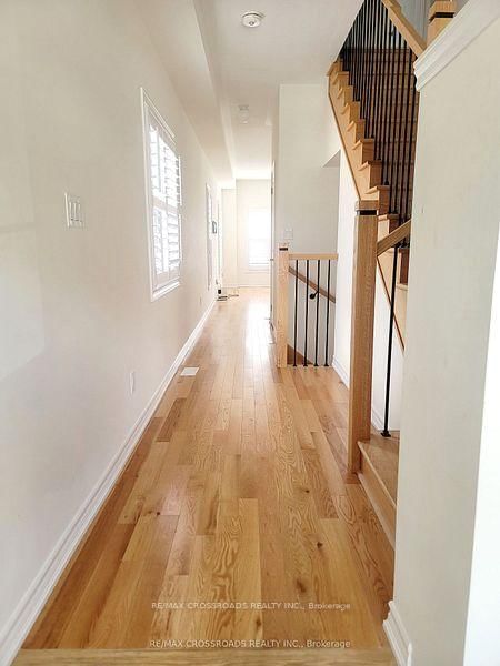 1143 Skyridge Blvd, Pickering, L1X 2R2 | Image 3