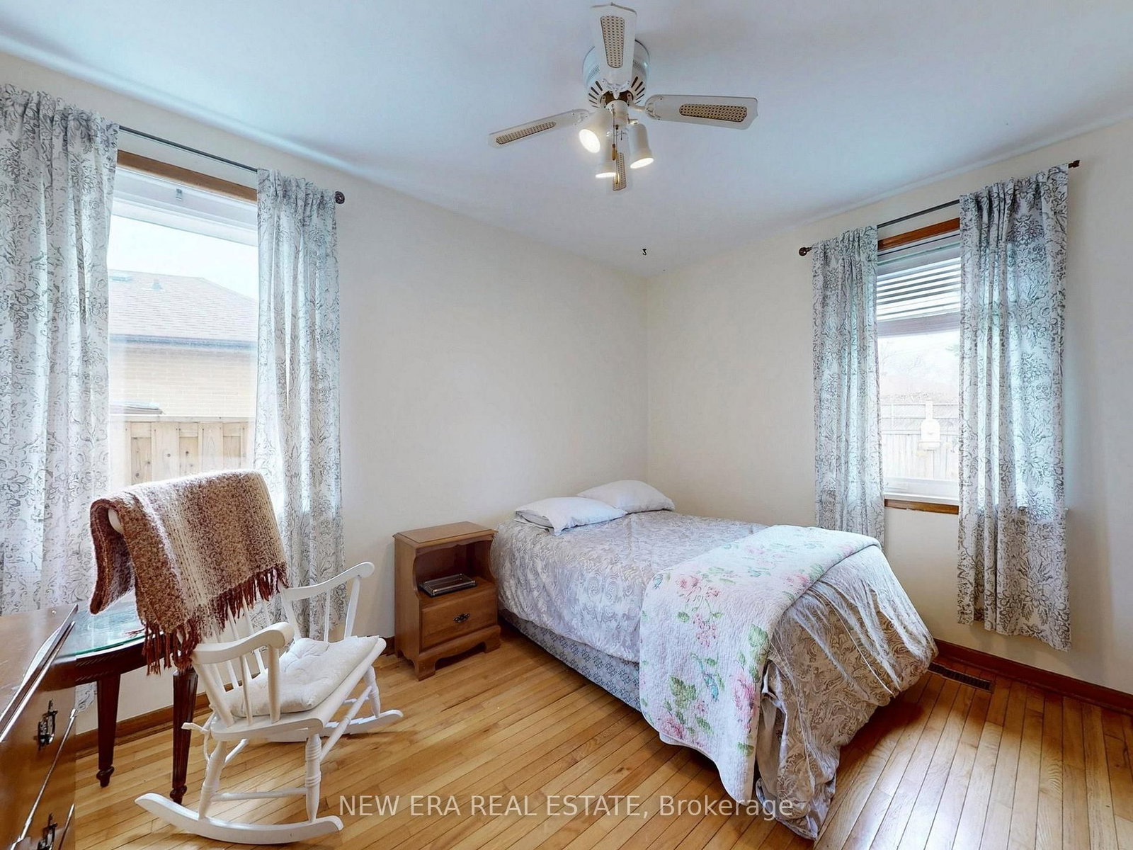 Detached House for sale at 51 Tansley Avenue, Toronto, Ontario, M1J 1P2 - Bendale - MLS: E12953754