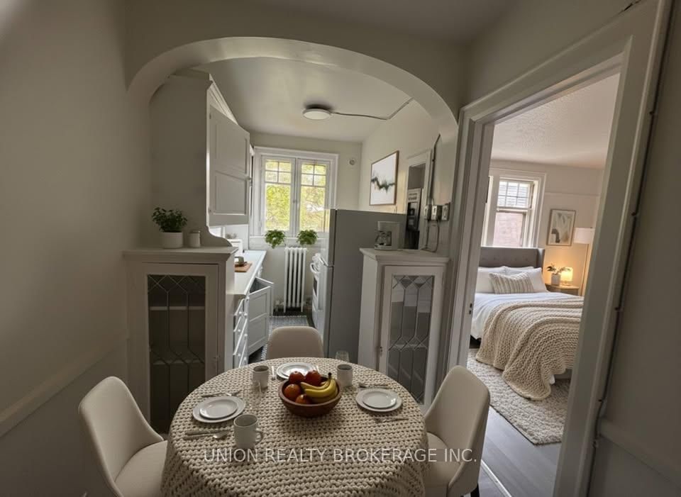 2393 Queen Street E, Unit 19 - Photo 3