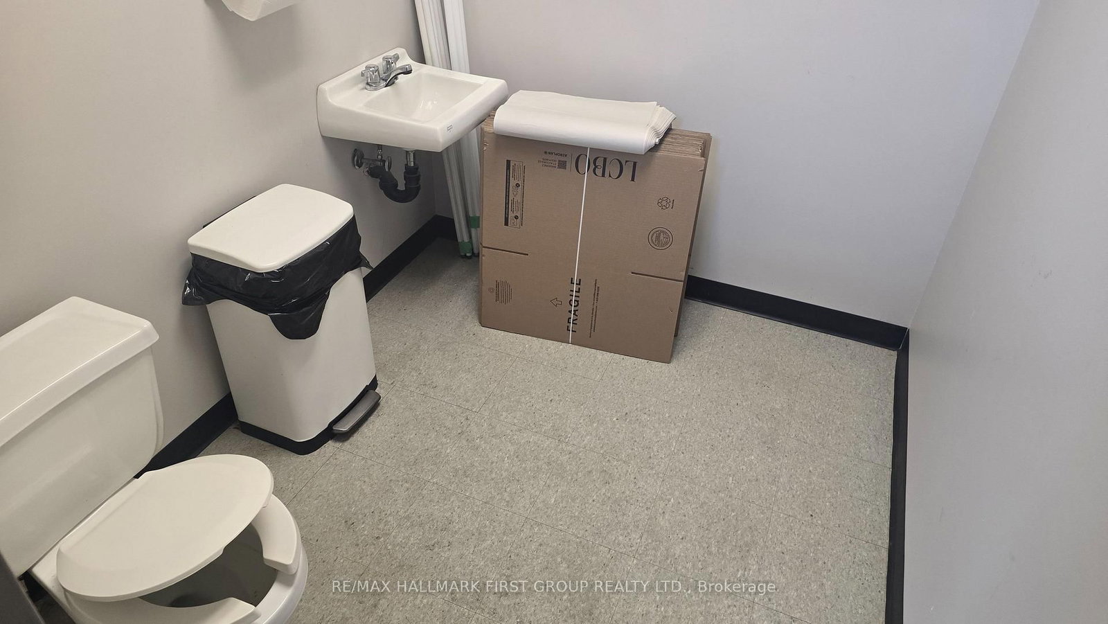 1845 Sandstone Manor, Unit 26 - Photo 4