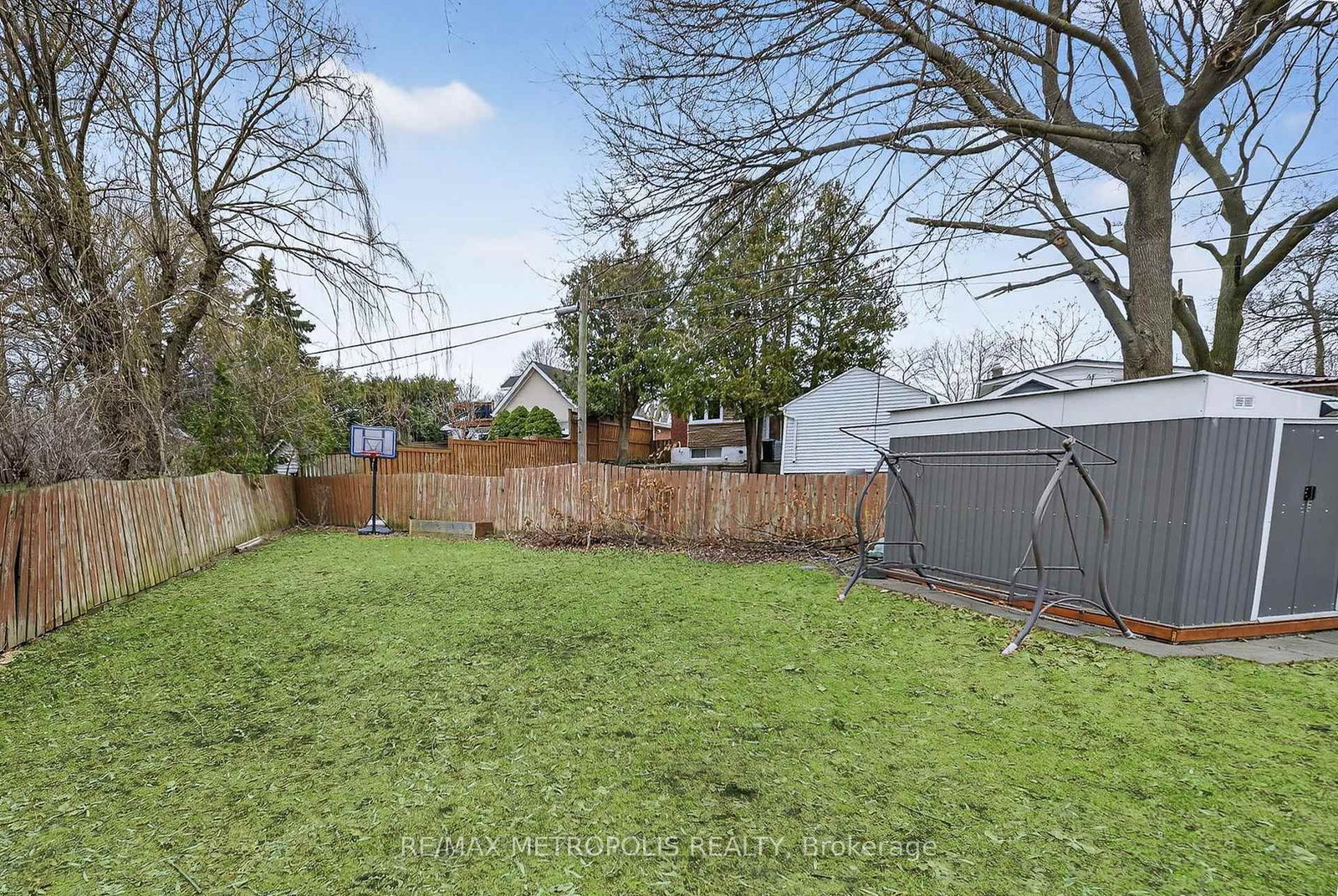 Detached House for sale at 91 Ellendale Drive, Toronto, Ontario, M1P 1N7 - Dorset Park - MLS: E12954216