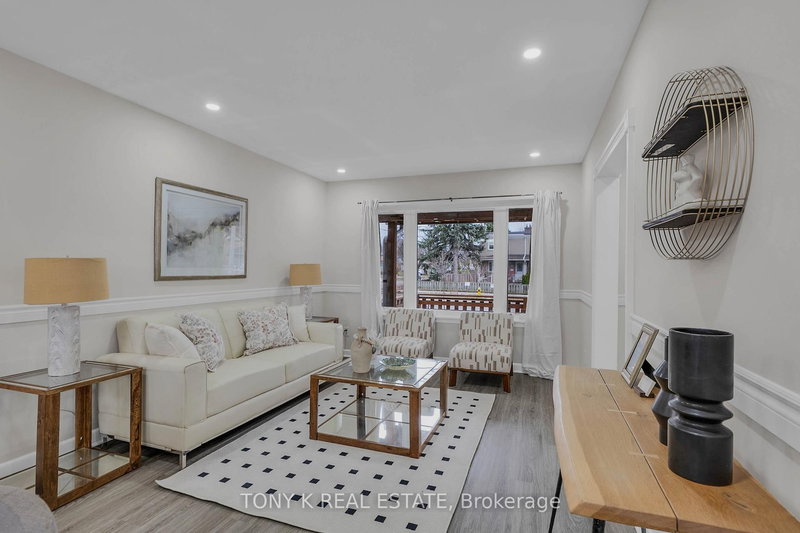 65 Clapperton Ave, Toronto, M1L 4K7 | Image 2