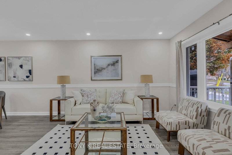 65 Clapperton Ave, Toronto, M1L 4K7 | Image 3