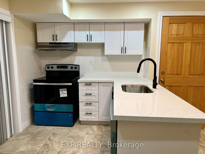 Lower - 149 Dance Act Ave, Oshawa, L1L 0H4 | Image 2