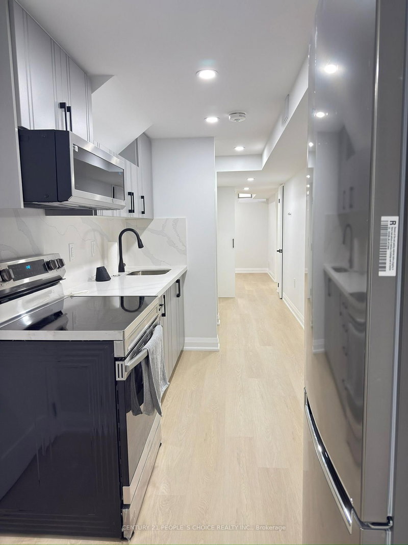 Bsmt - 89 Conarty Cres, Whitby, L1P 0L3 | Image 2