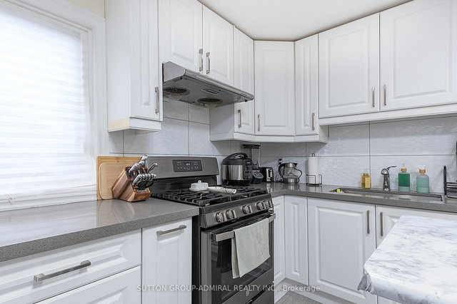 UPPER - 839 Modlin Road