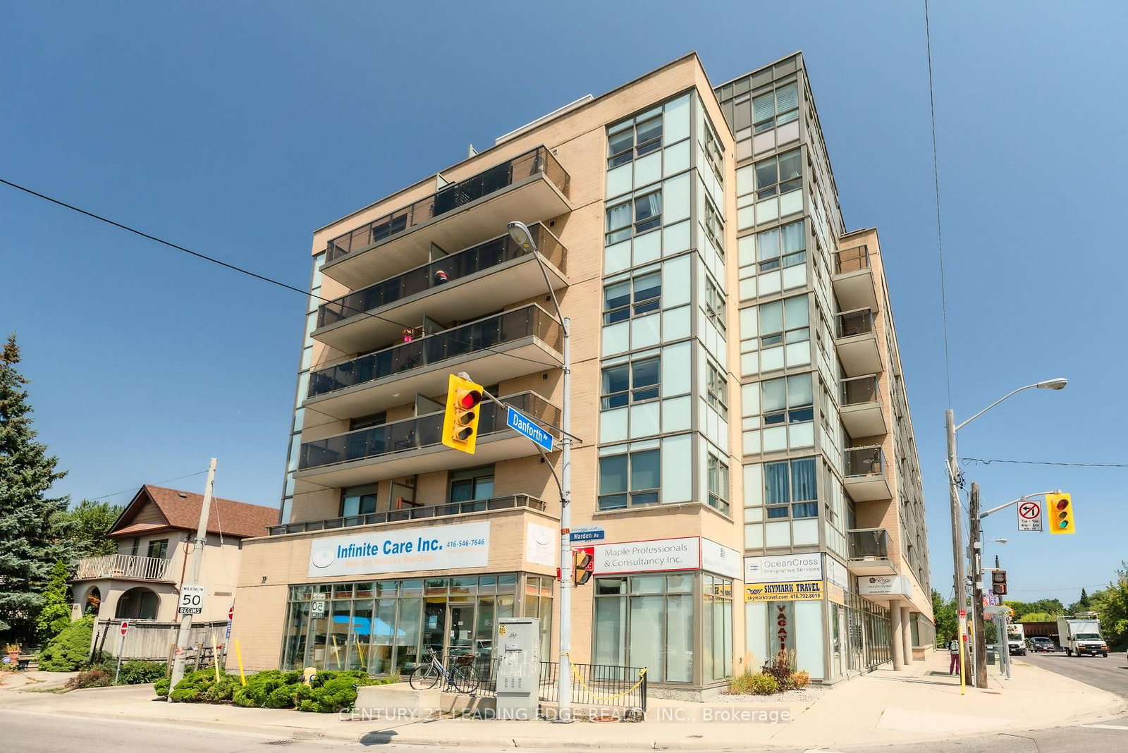 3520 Danforth Avenue, Unit 611 - Photo 39