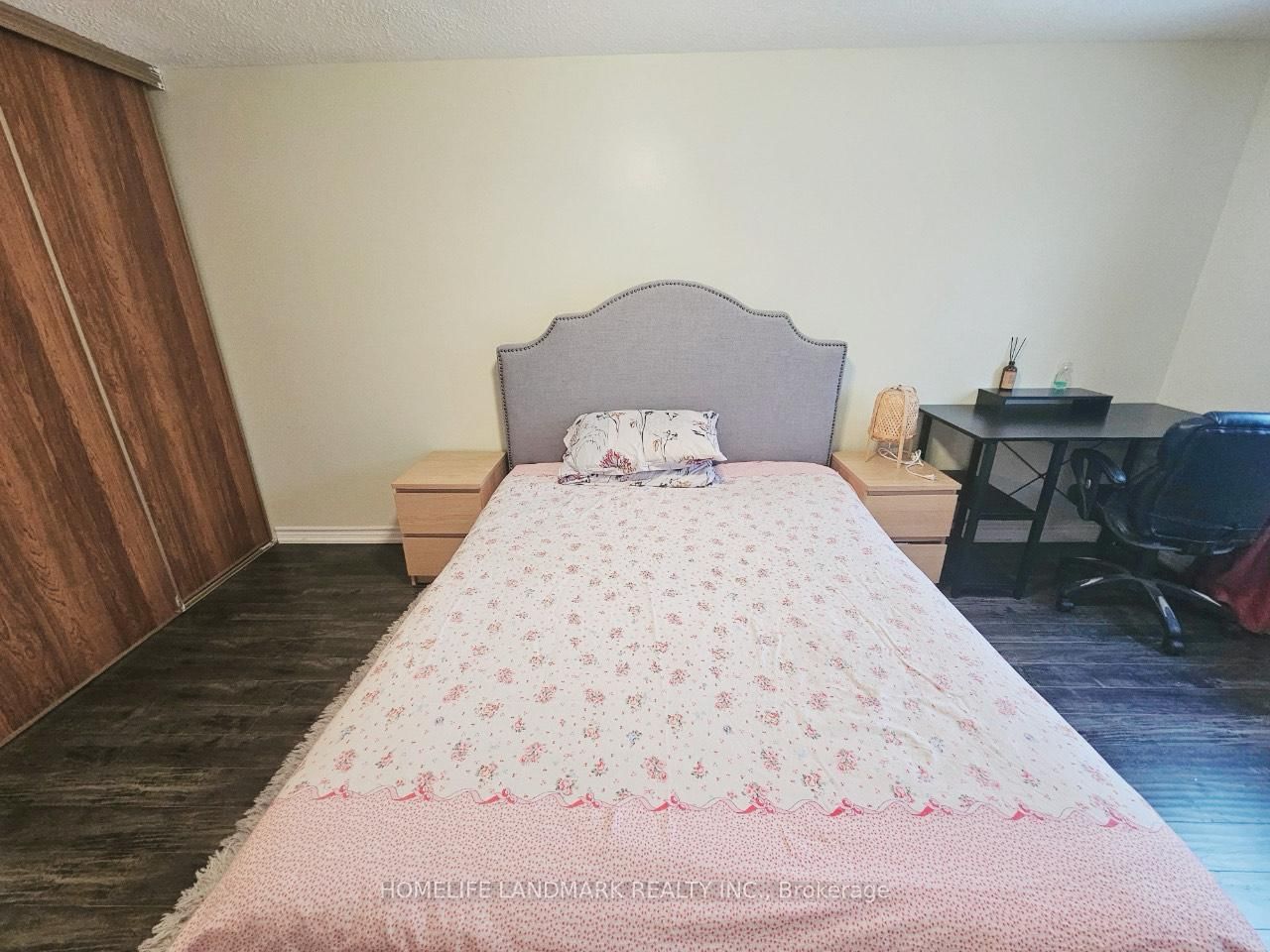 1935 Memory Lane, Unit Private One Bedroom - Photo 2