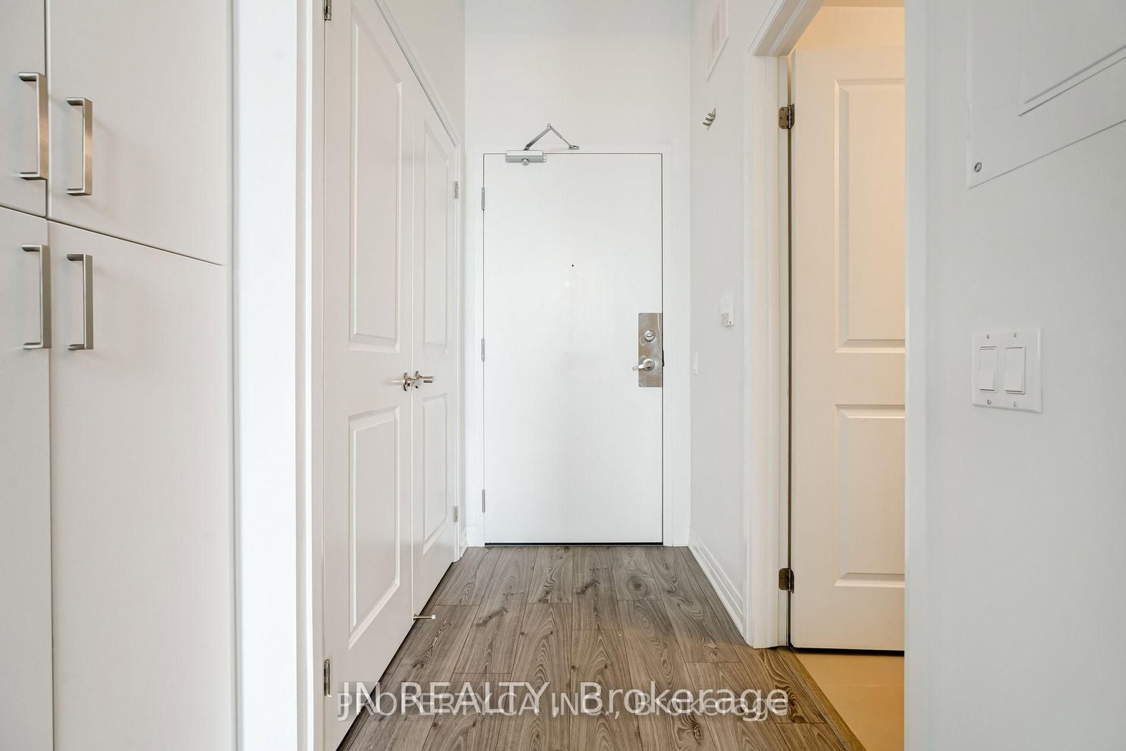 1900 Simcoe St Street N, Unit 642 - Photo 12