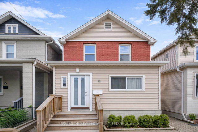 16 Strathmore Boulevard