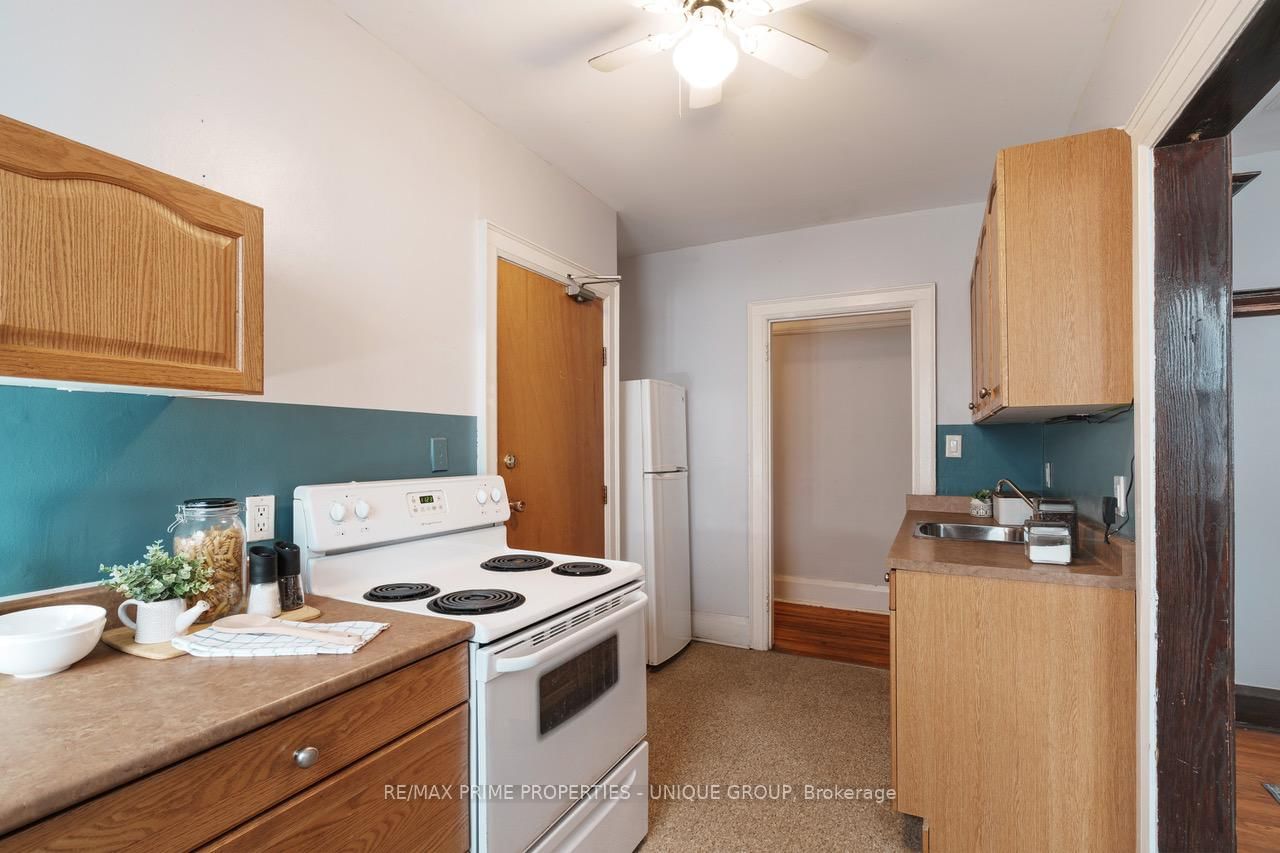 1-3 Bonfield Avenue • Toronto, ON photo 7