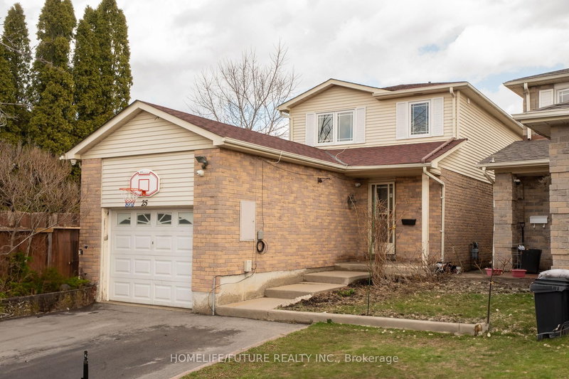 25 Shady Hollow Dr, Toronto, M1V 2X3 | Image 2