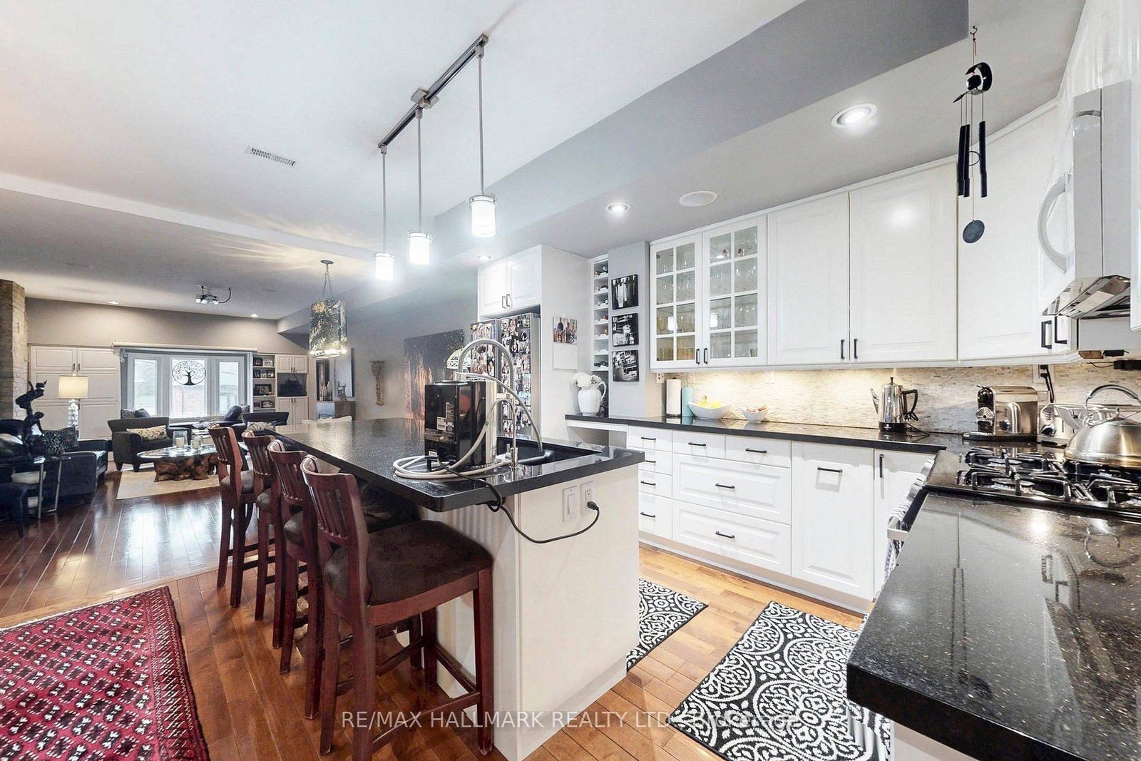 2184 Queen Street E - Photo 17