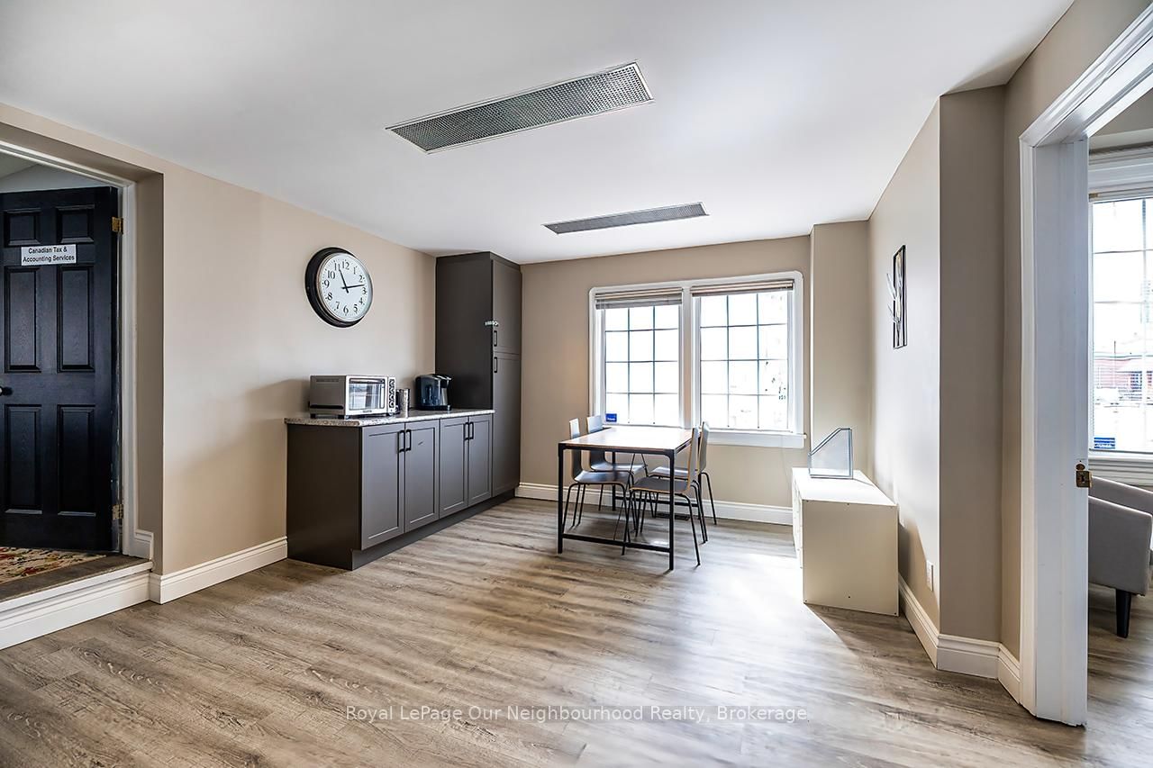 71 Albert Street - Photo 17