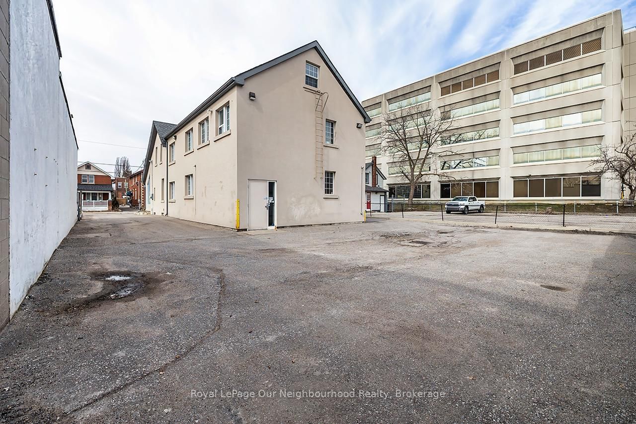 71 Albert Street - Photo 6