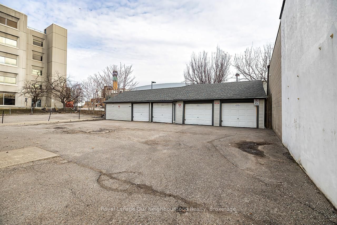 71 Albert Street - Photo 8