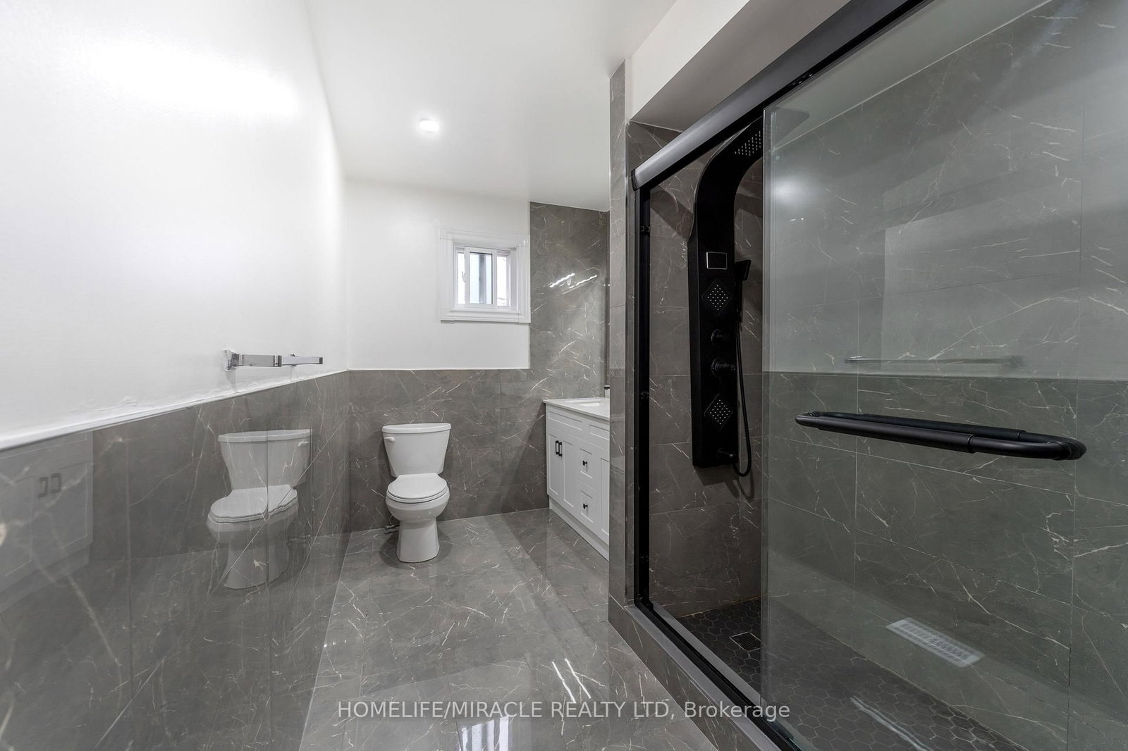 Detached House for sale at 4 Greendowns Drive, Toronto, Ontario, M1M 2G7 - Scarborough Village - MLS: E12958060