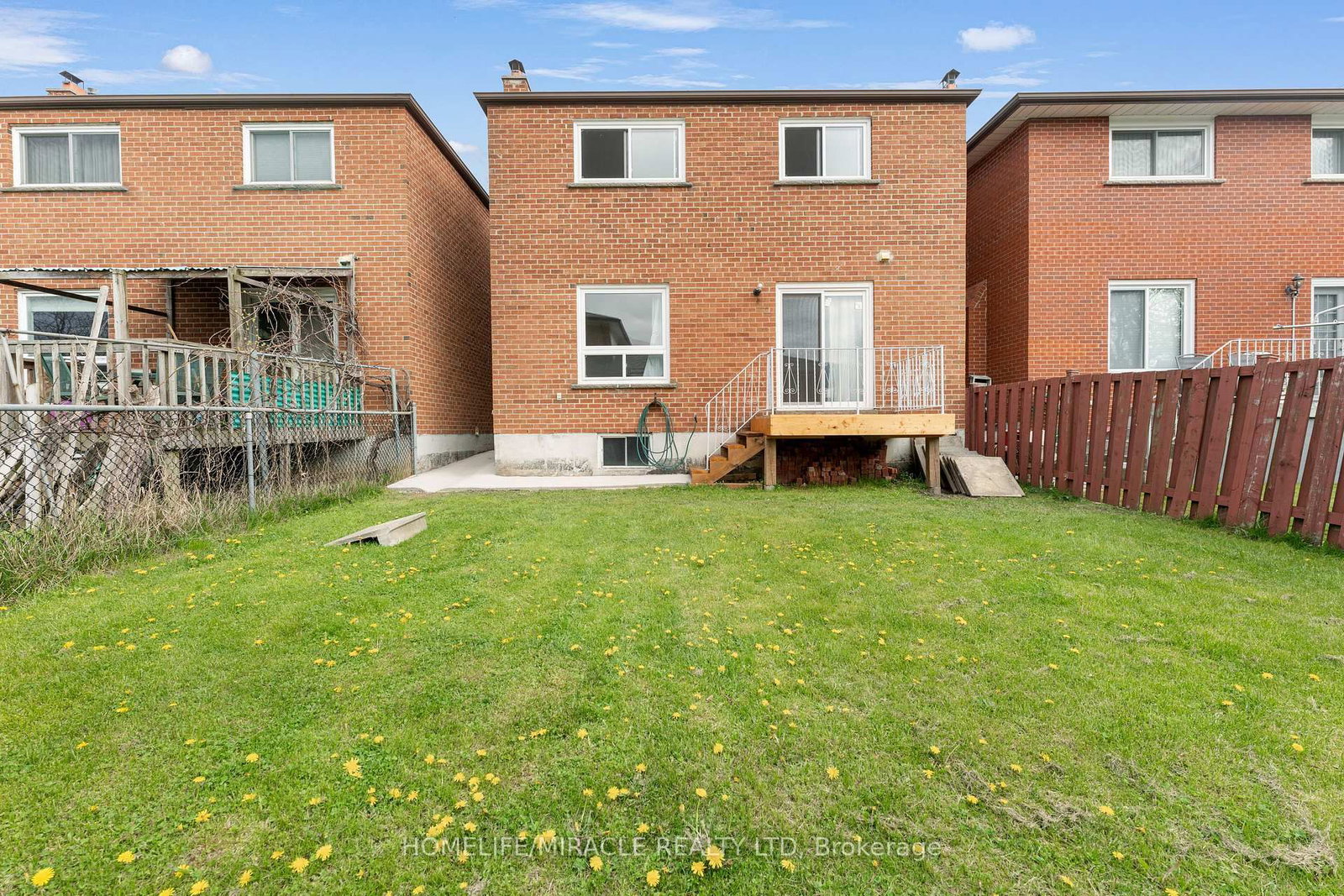 Detached House for sale at 4 Greendowns Drive, Toronto, Ontario, M1M 2G7 - Scarborough Village - MLS: E12958060