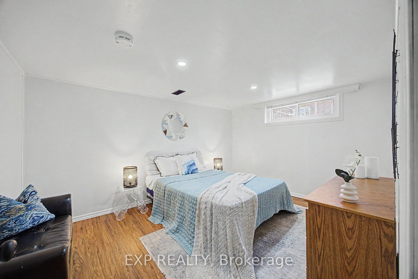 Detached House for sale at 43 Yorkshire Road, Toronto, Ontario, M1K 3B7 - Ionview - MLS: E12958162