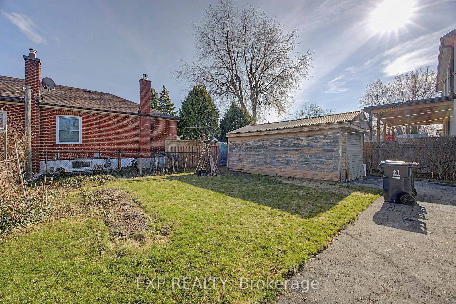 Detached House for sale at 43 Yorkshire Road, Toronto, Ontario, M1K 3B7 - Ionview - MLS: E12958162