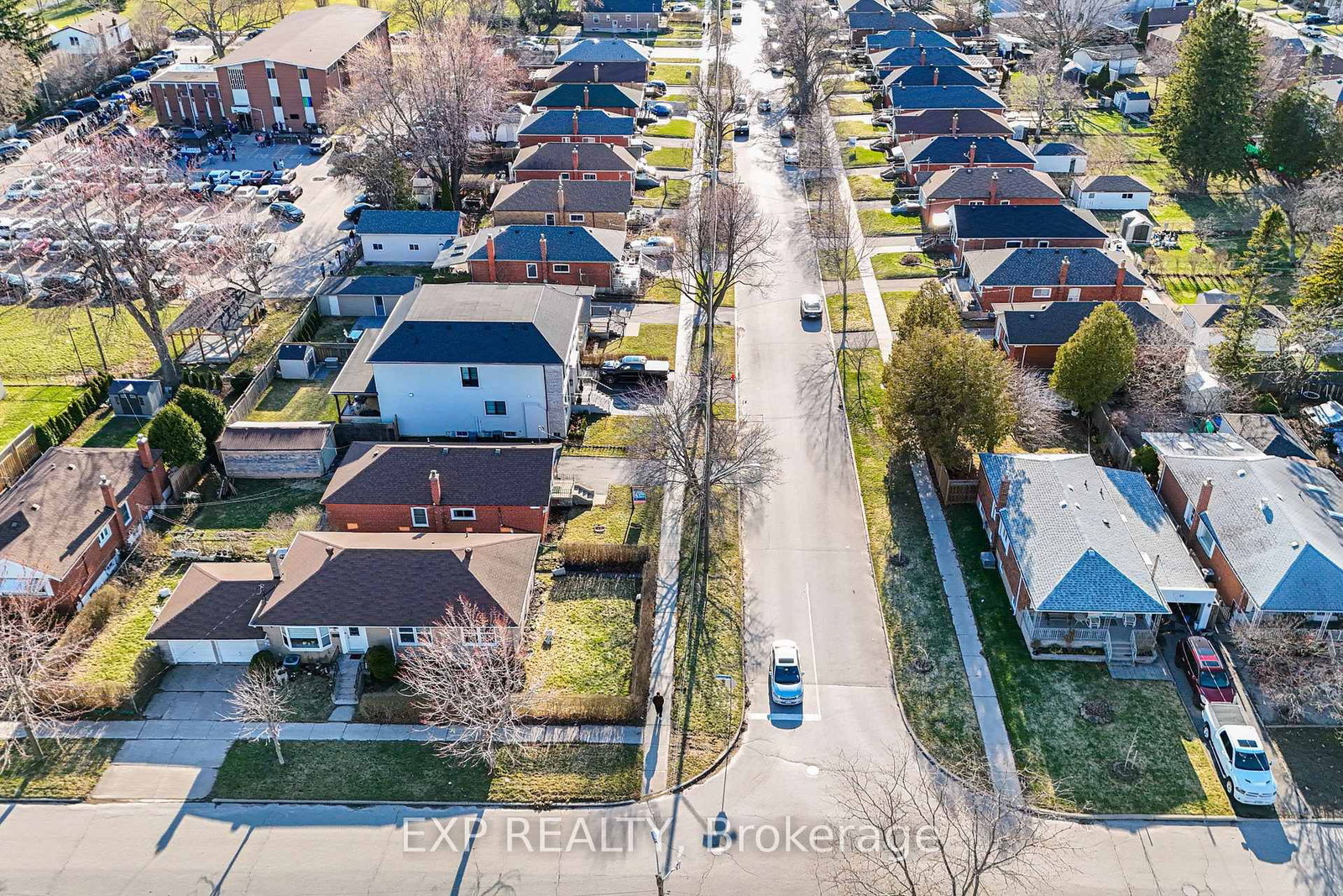 Detached House for sale at 43 Yorkshire Road, Toronto, Ontario, M1K 3B7 - Ionview - MLS: E12958162