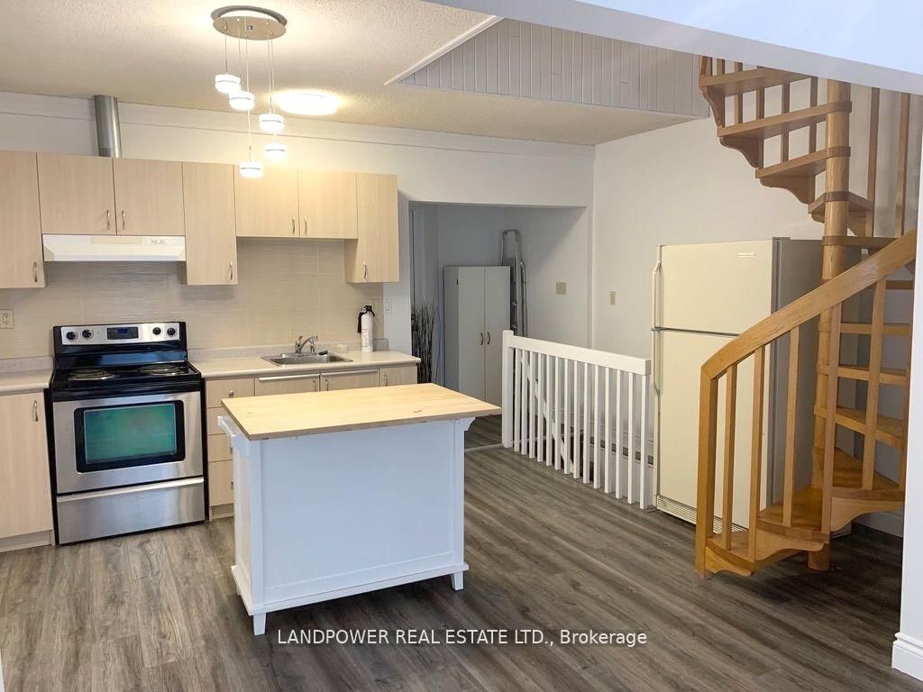 Detached House for lease at Front unit with basement-178 Coleman Avenue, Toronto, Ontario, M4C 1R4 - East End-Danforth - MLS: E12958408