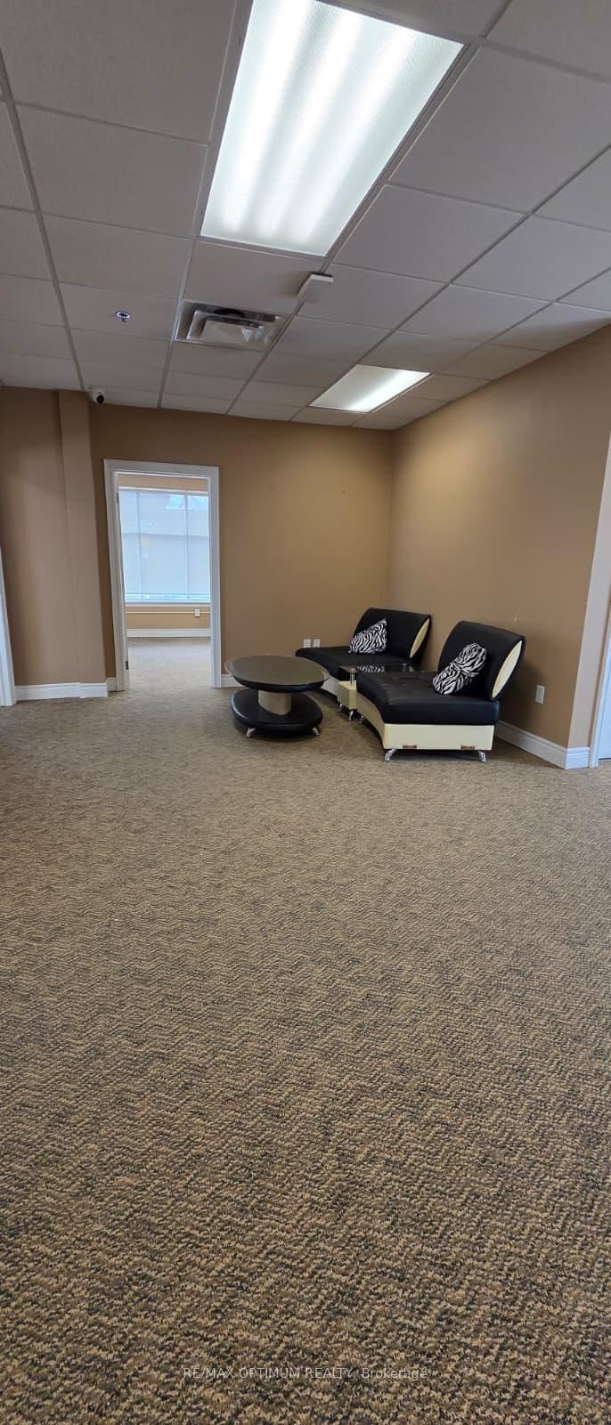 400 Dundas Street, Unit G - T4 - Photo 5