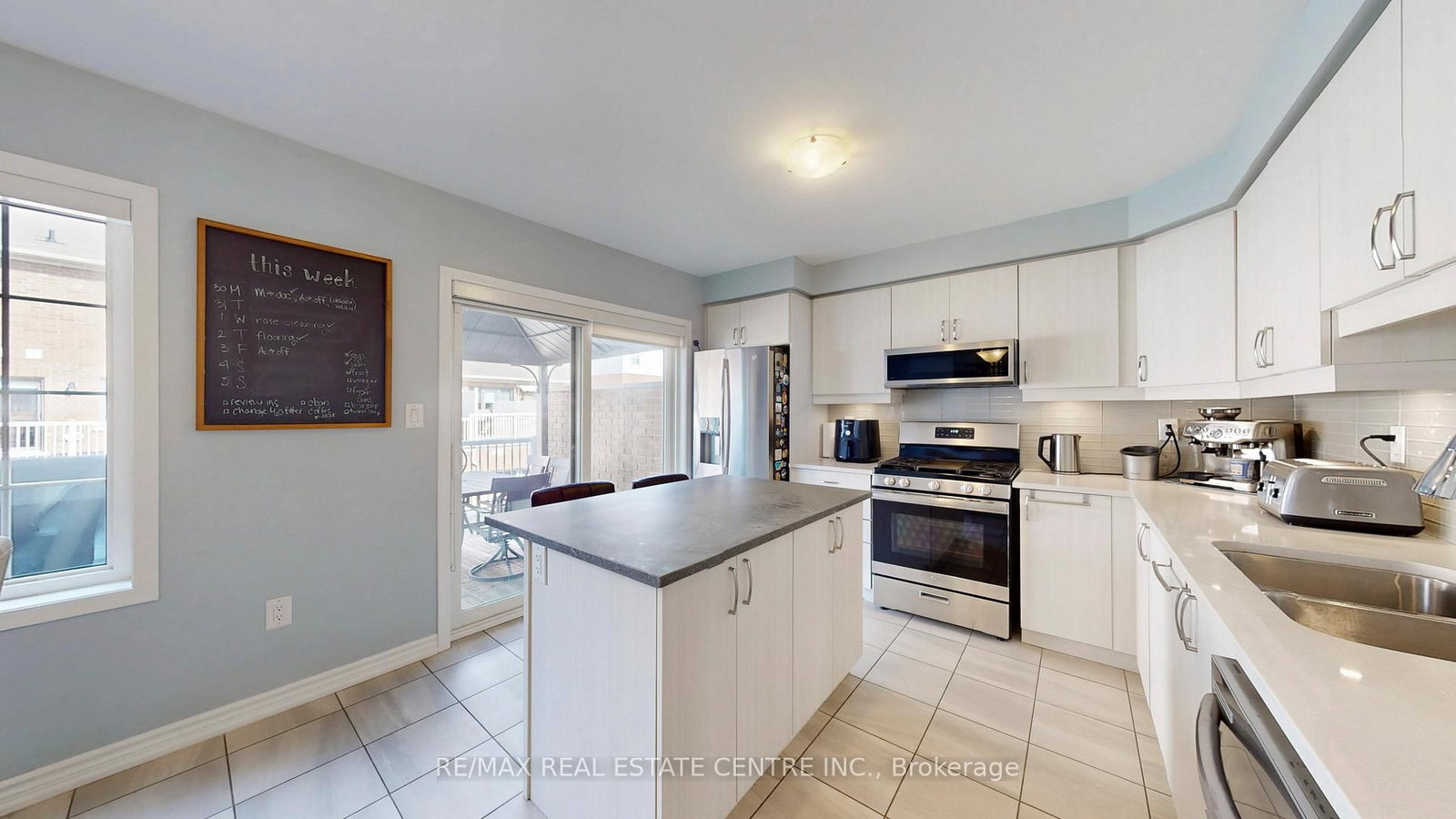 Townhouse for sale at 32 Bluegill Crescent, Whitby, Ontario, L1P 0E4 - Lynde Creek - MLS: E12958650