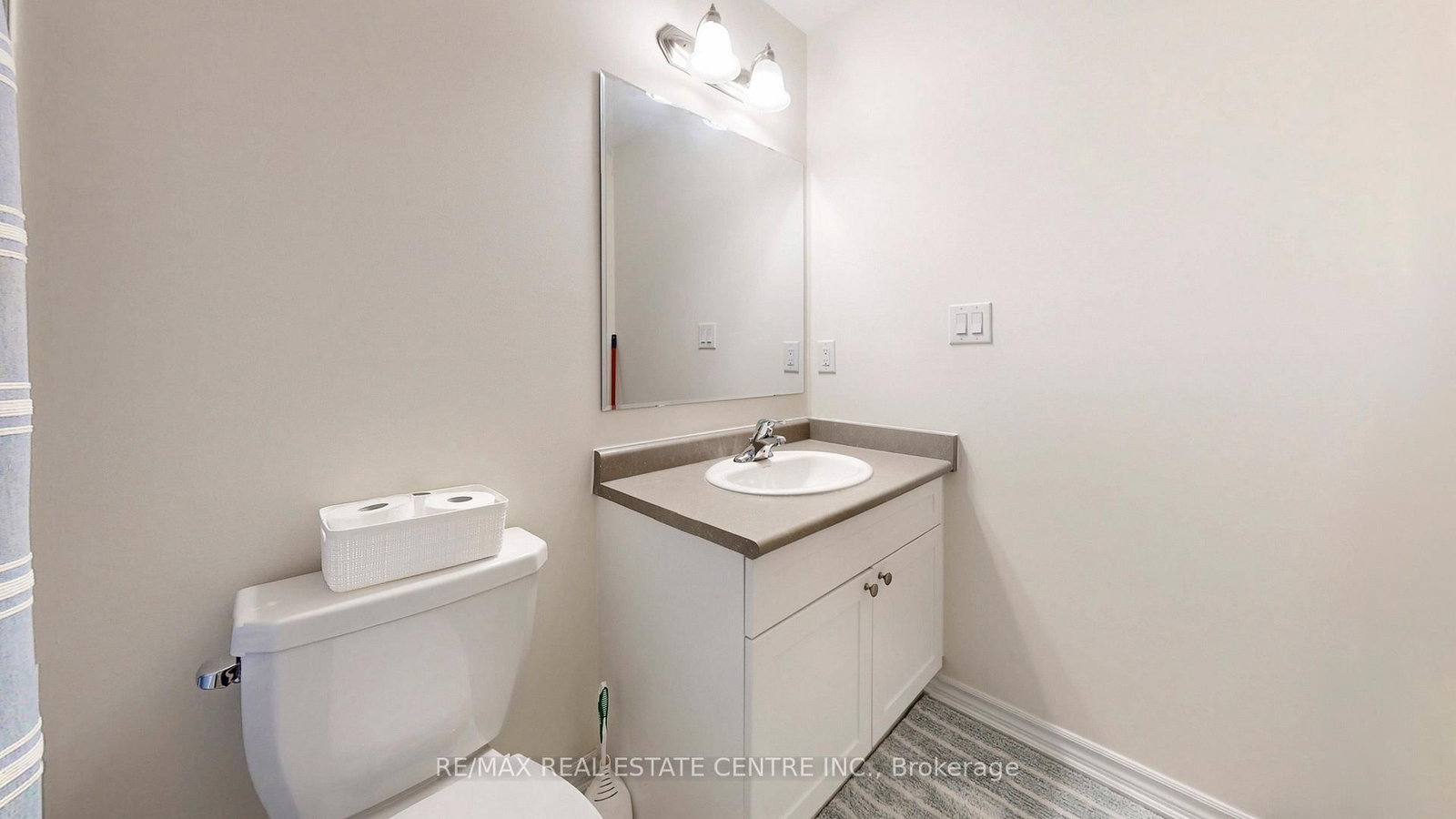 Townhouse for sale at 32 Bluegill Crescent, Whitby, Ontario, L1P 0E4 - Lynde Creek - MLS: E12958650