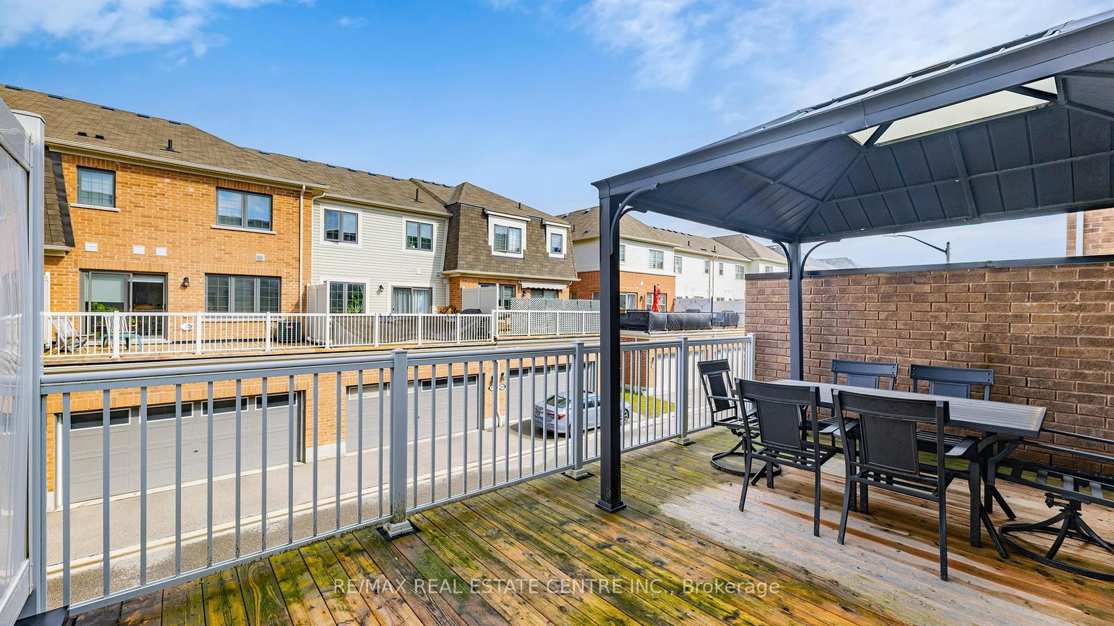 Townhouse for sale at 32 Bluegill Crescent, Whitby, Ontario, L1P 0E4 - Lynde Creek - MLS: E12958650