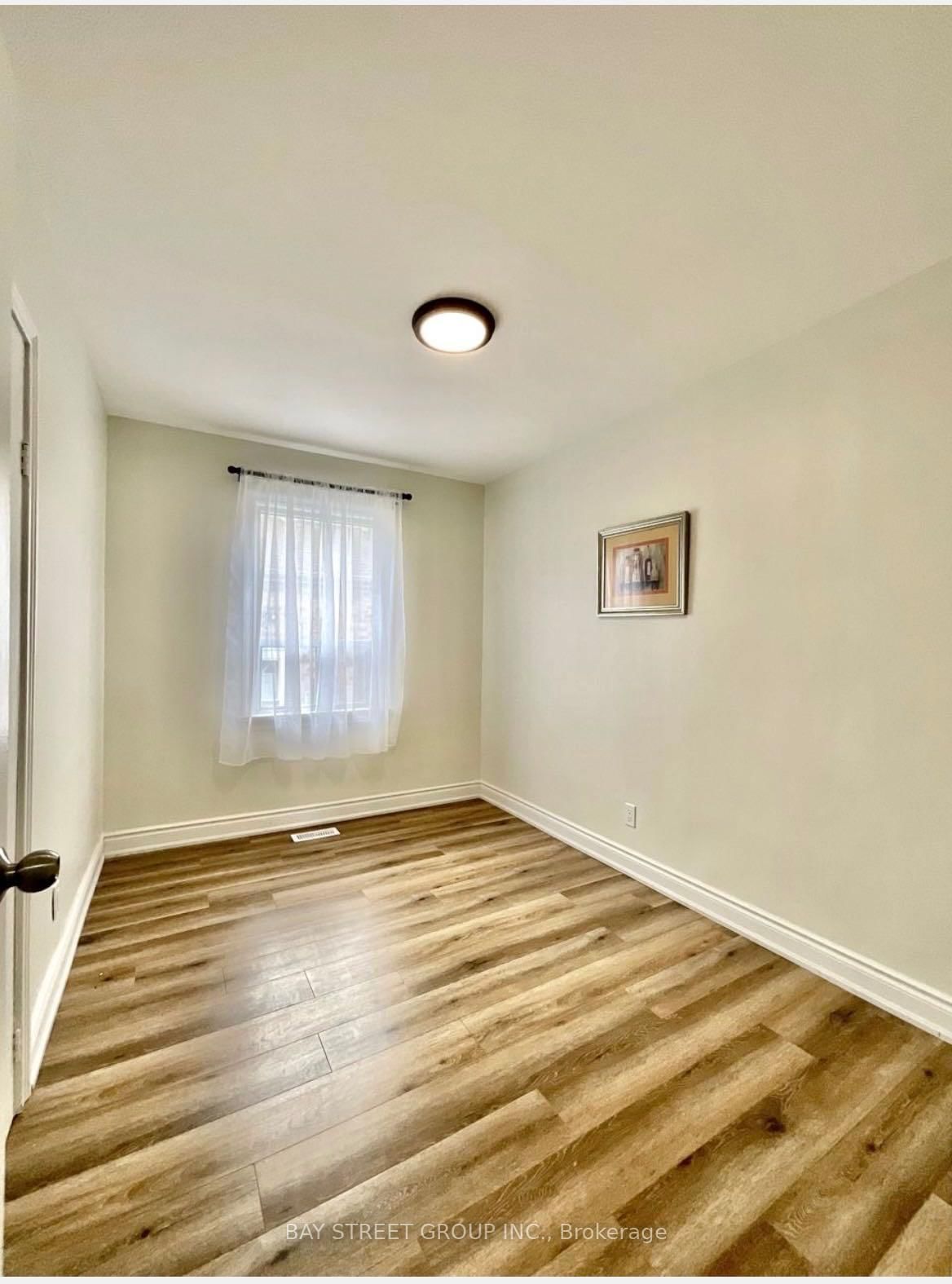 Detached House for lease at Main Floor-37 Bayard Avenue, Toronto, Ontario, M1R 4A4 - Wexford-Maryvale - MLS: E12959042