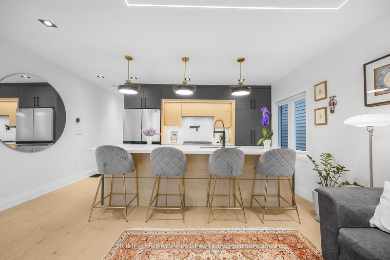 9 Kenworthy Ave, Toronto, M1L 3B1 | Image 3