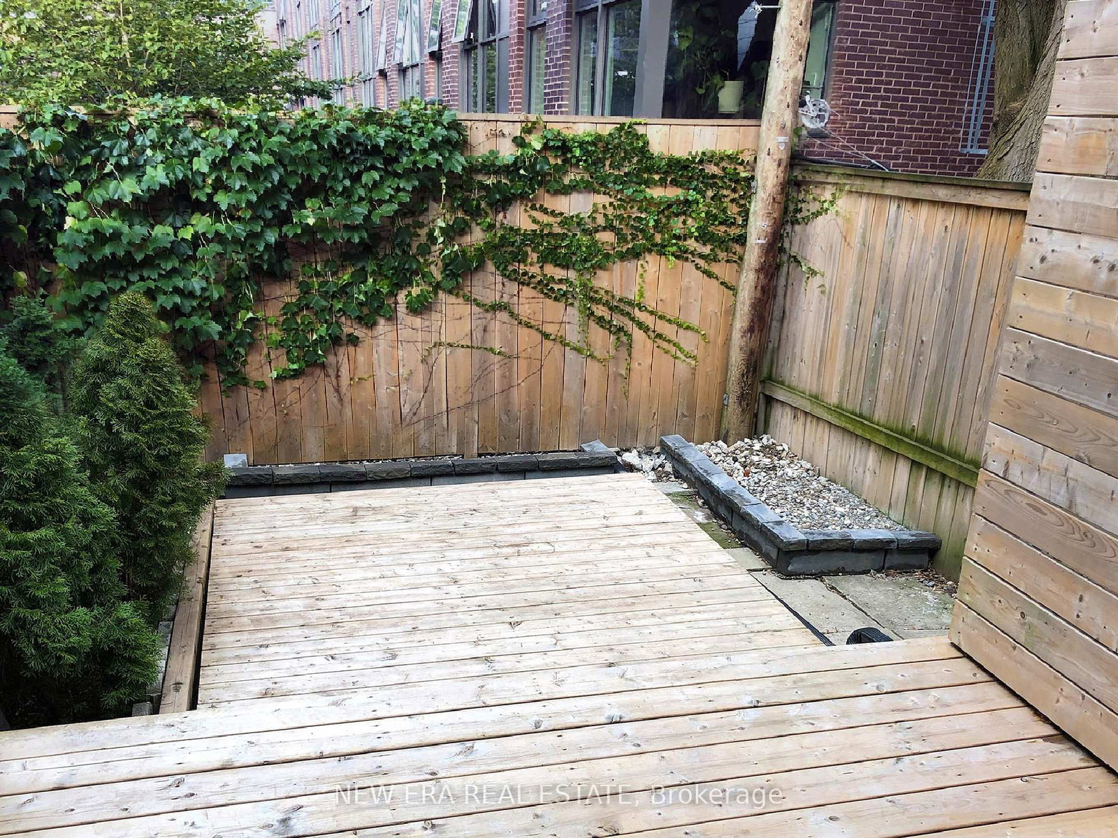 75 Laing Street - Photo 36