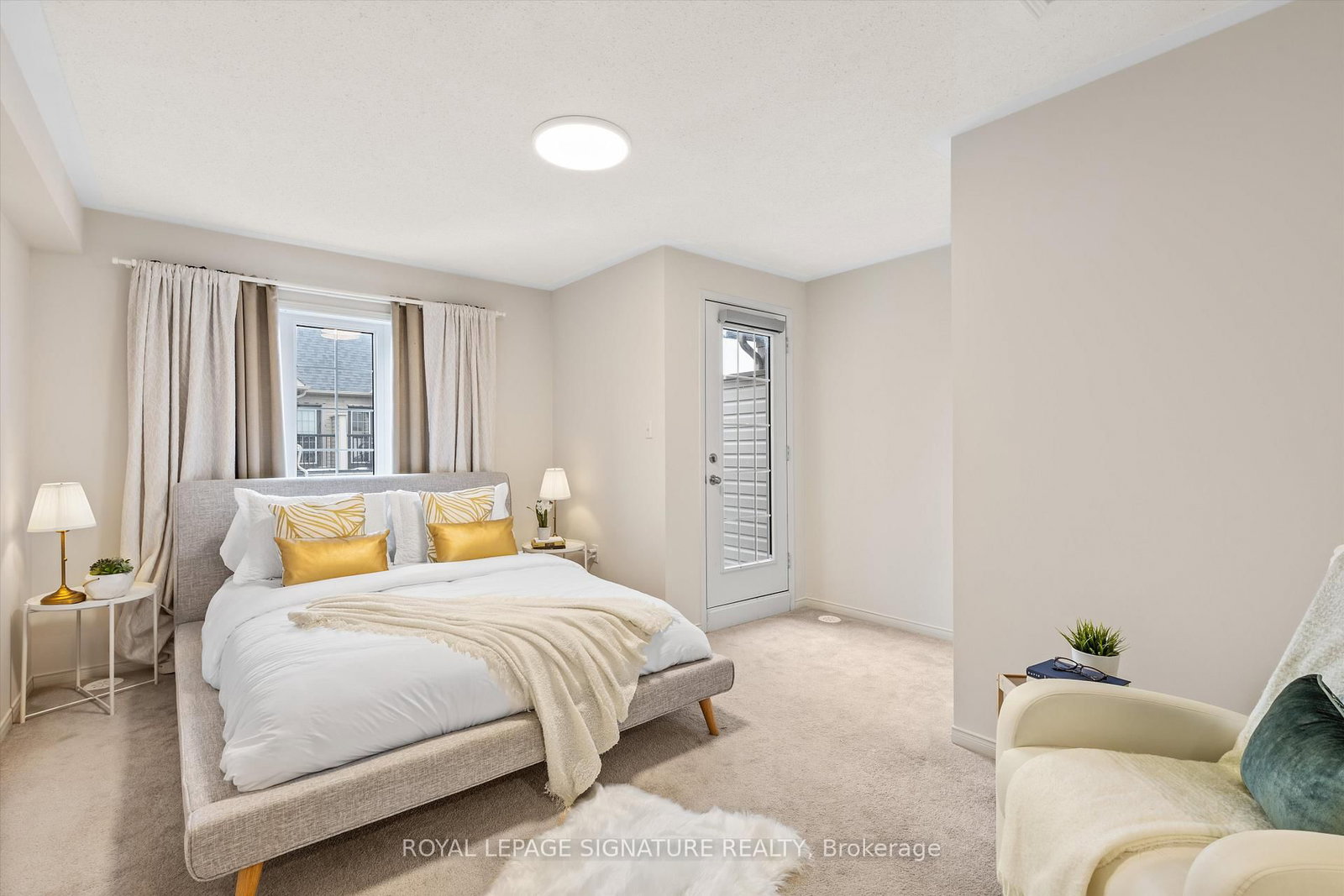 Townhouse for sale at 33 Glenstal Path, Oshawa, Ontario, L1L 0L2 - Windfields - MLS: E12959838